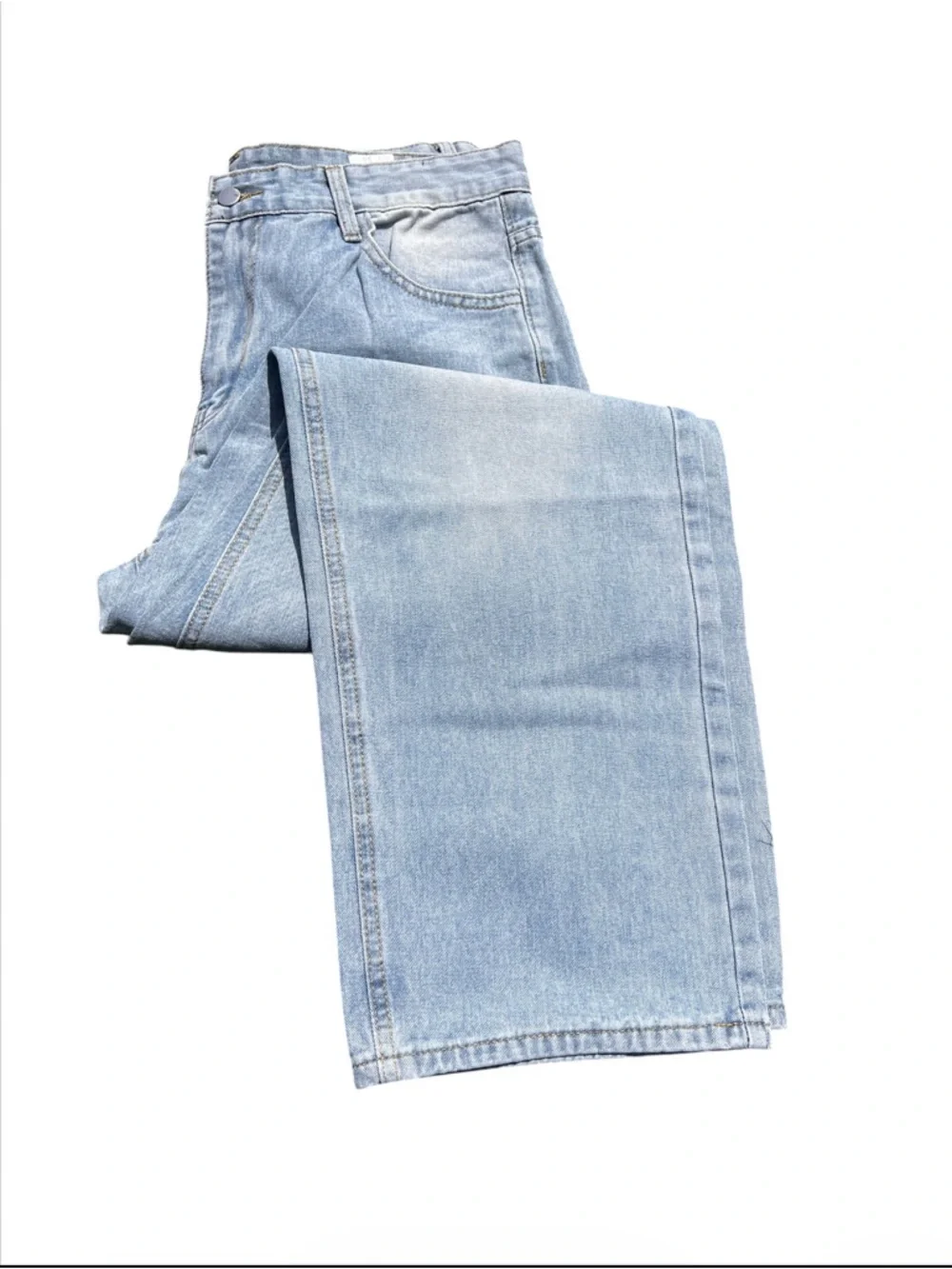 Light Wash Men’s Relaxed Fit Jeans - Picture 4 of 7